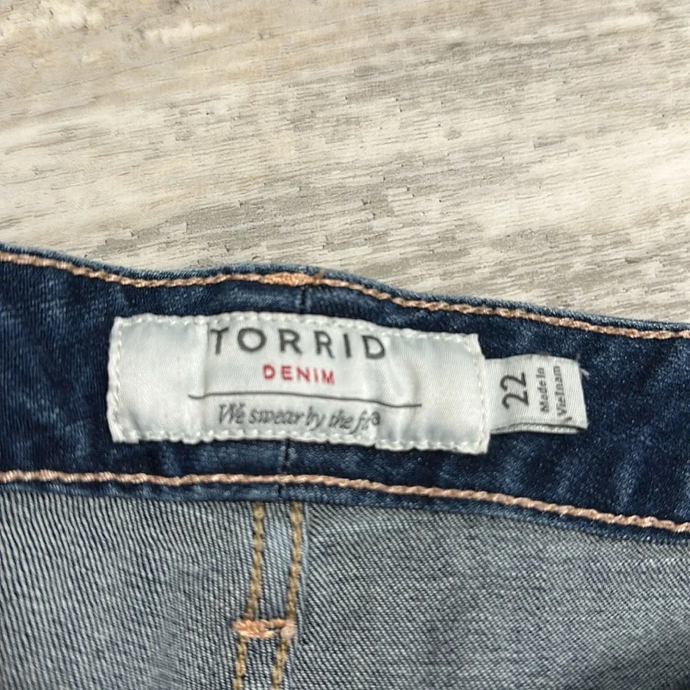 Torrid button fly jean shorts